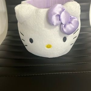 Hello kitty bascket